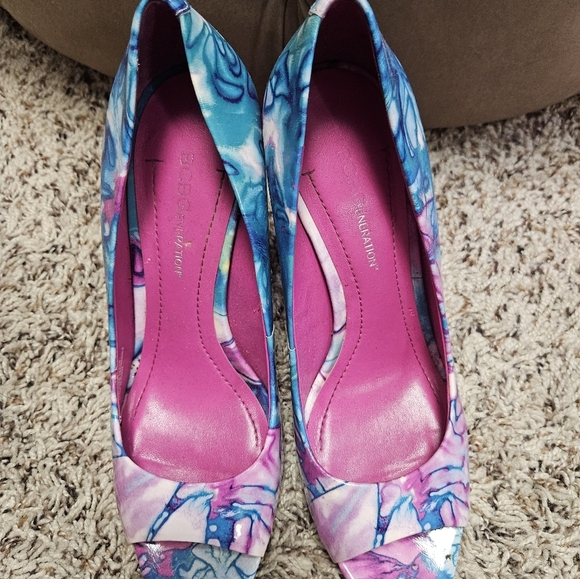 BCBGeneration Splattered Heel - Picture 12 of 12